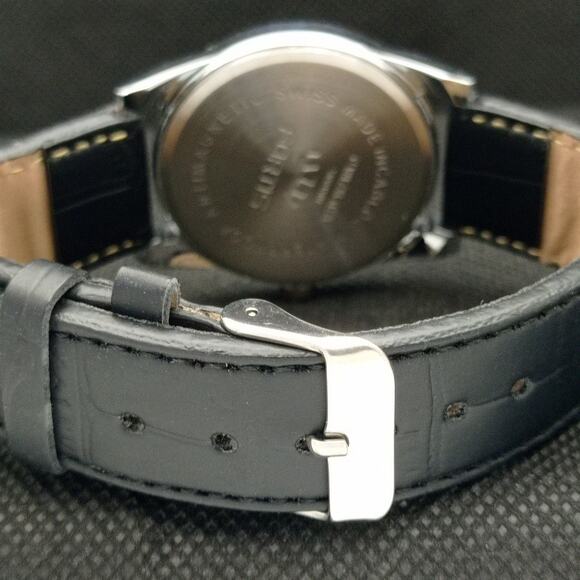 Vintage 1976 Fortis Manual Mens Silver Watch W/Leather Strap & Red accents - Picture 2 of 8